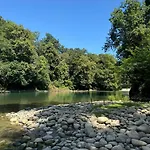 Le Chant Du Gave- Maison Neuve Lumineuse Avec Piscine- Riviere En Contrebas Du Jardin Villa Sauveterre-de-Bearn