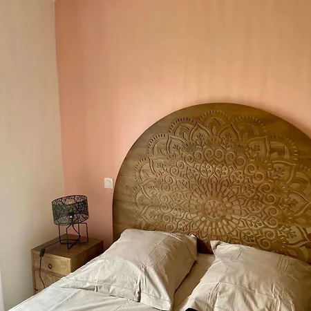 Le Chant Du Gave- Maison Neuve Lumineuse Avec Piscine- Rivière En Contrebas Du Jardin Villa *