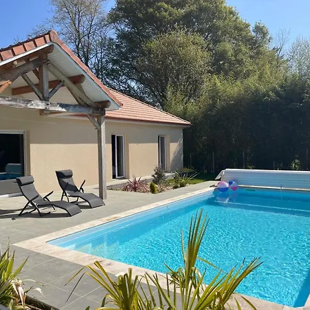 Le Chant Du Gave- Maison Neuve Lumineuse Avec Piscine- Riviere En Contrebas Du Jardin Villa *