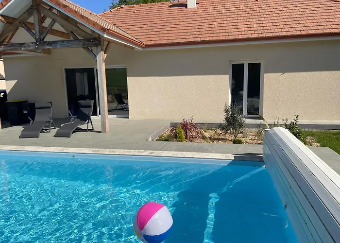 Le Chant Du Gave- Maison Neuve Lumineuse Avec Piscine- Riviere En Contrebas Du Jardin * Sauveterre-de-Bearn